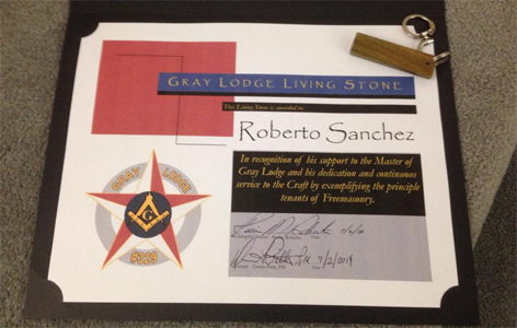 Roberto Sanchez receives Living Stone Award